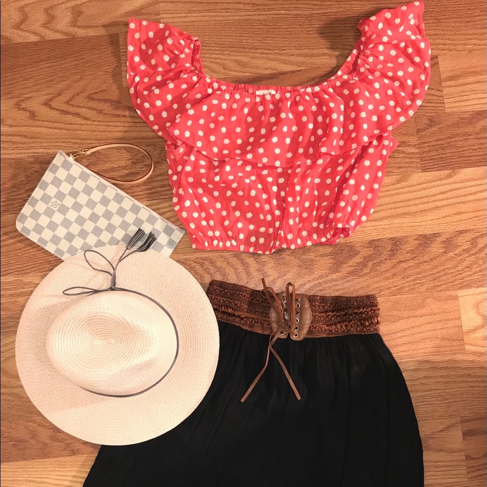 EM -POLKA DOT CROP TOP SIZEM